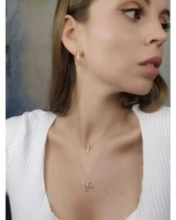 COLLAR ESTYLI LETRA C PLATEADA VES-CO846CRH -FALOMIR Tienda de ventas collar estyli letra c plateada 1