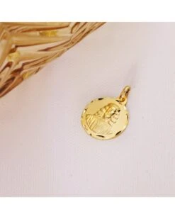 Medalla Cristo Medinaceli De Oro De 18k PM-P7141-318 -FALOMIR Tienda de ventas medalla cristo medinaceli de oro de 18k 2