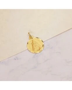 Medalla Nuestra Señora De La Candelaria Oro 18k PM-P3085-316 -FALOMIR Tienda de ventas medalla nuestra senora de la candelaria oro 18k 9